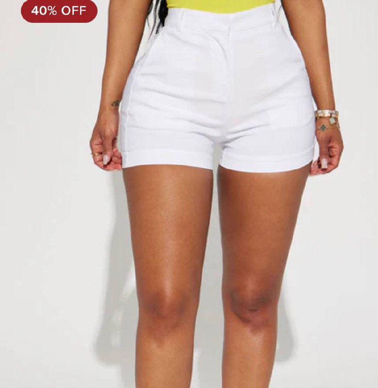 Boss Bitch Short White
