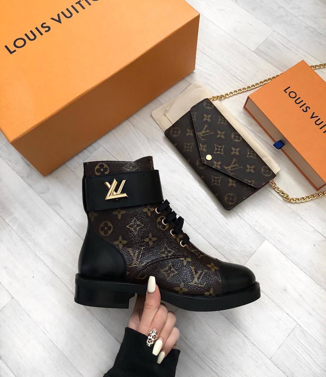 LV Wonderland Boots